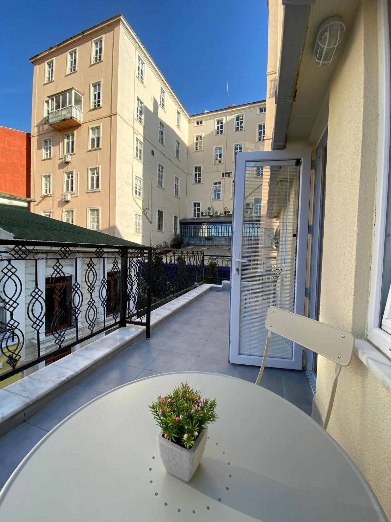 Sapphire Suites Taksim Istanbul Eksteriør billede